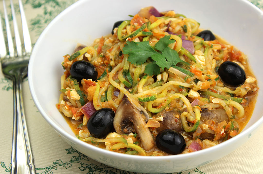 TOMATO-PESTO-COURGETTI