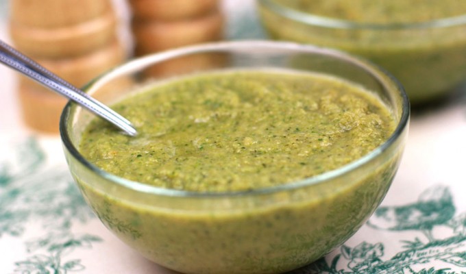 Deliciously creamy broccoli soup